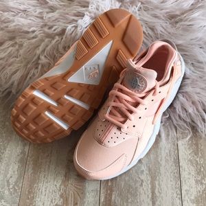 do huaraches run small or big